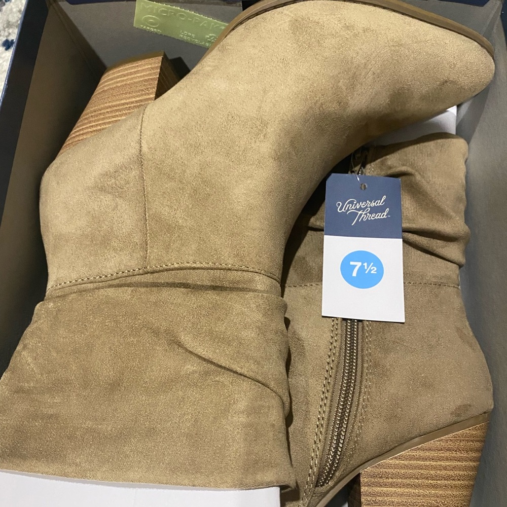 Suede Slouch Booties - Universal Threads - Picture 2 of 4